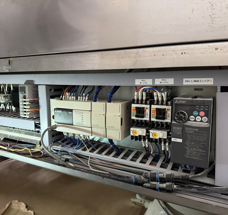 鉄板クリーナー シーケンサー（PLC）交換